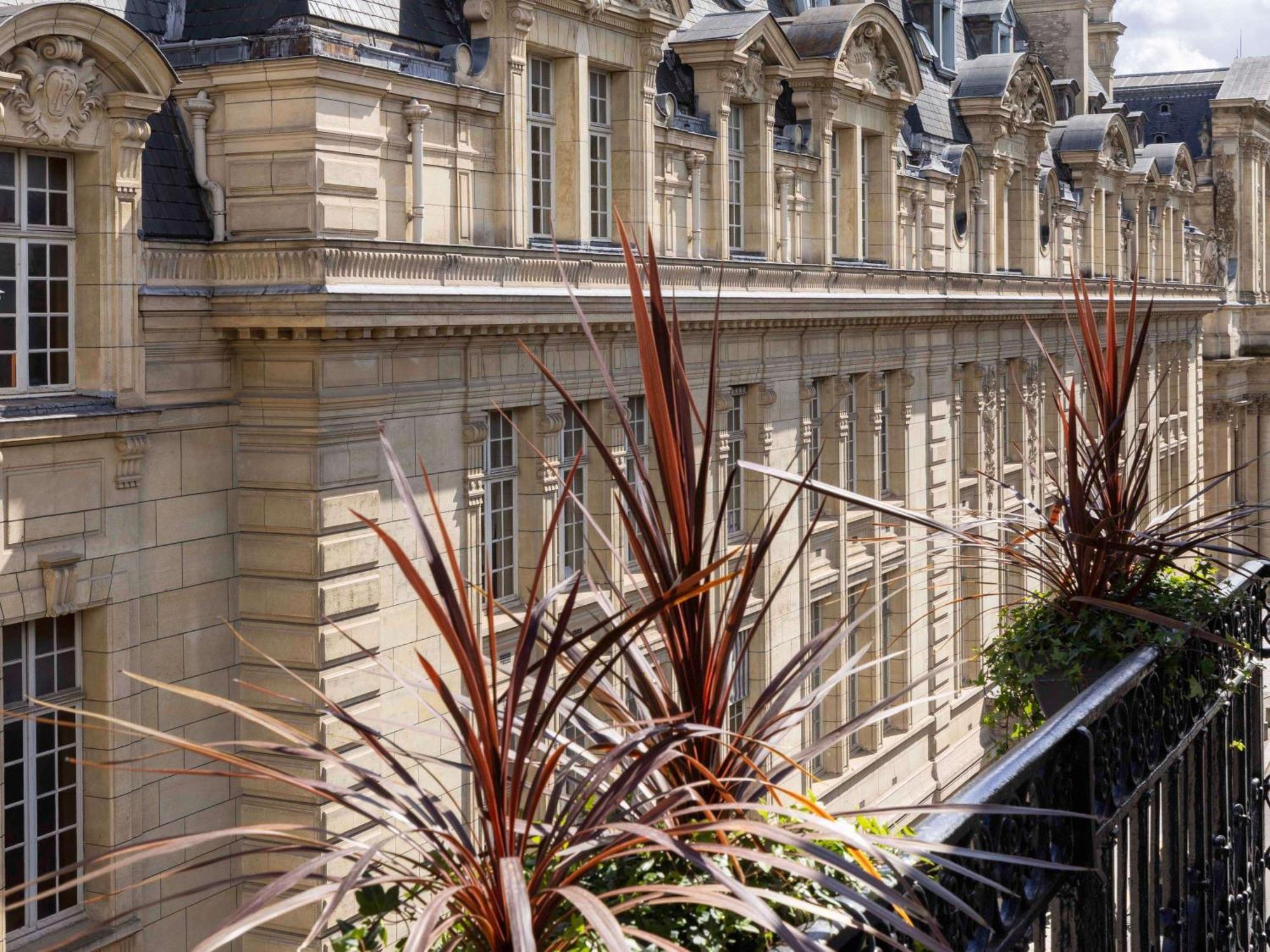 Hotel Mercure La Sorbonne Saint-Germain-Des-Pres Paris Dış mekan fotoğraf